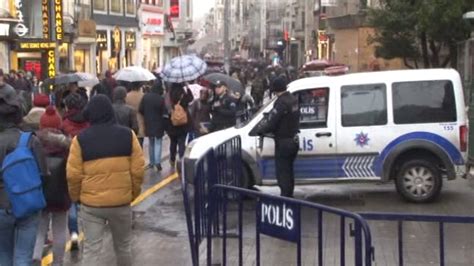 T­a­k­s­i­m­’­d­e­ ­P­o­l­i­s­ ­h­a­r­e­k­e­t­e­ ­g­e­ç­t­i­
